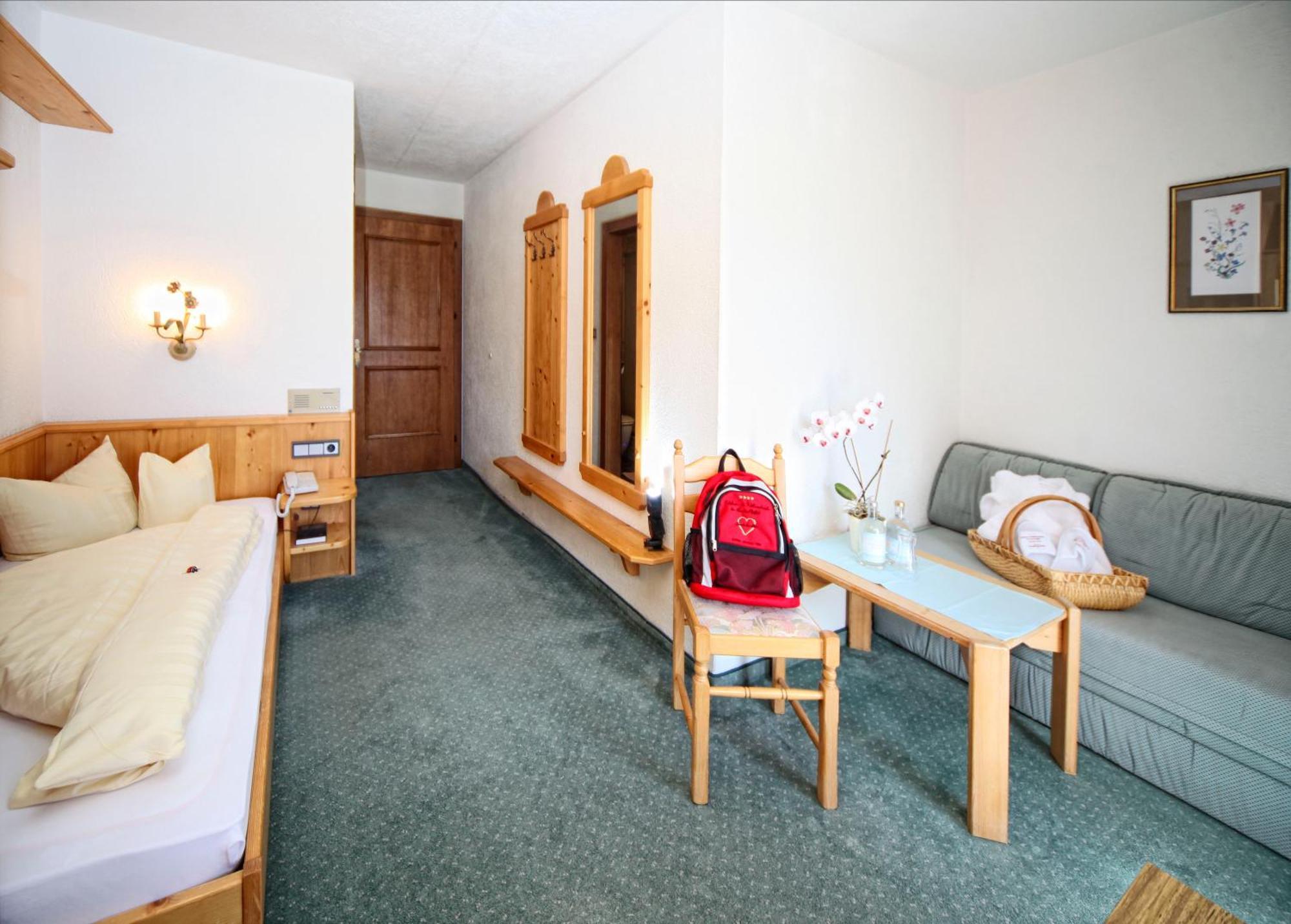 Hotel Hubertushof - Ihr Hotel Mit Herz Лойташ Стая снимка