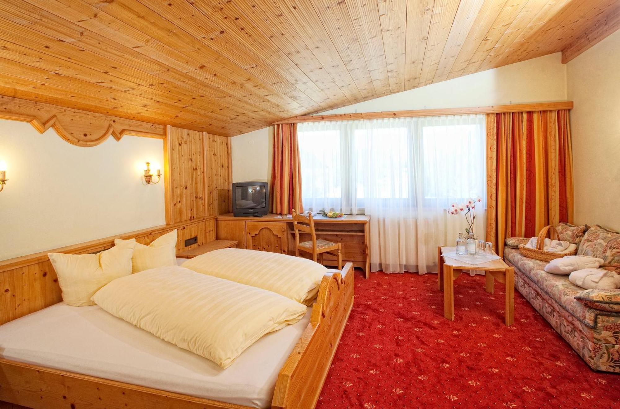 Hotel Hubertushof - Ihr Hotel Mit Herz Лойташ Стая снимка